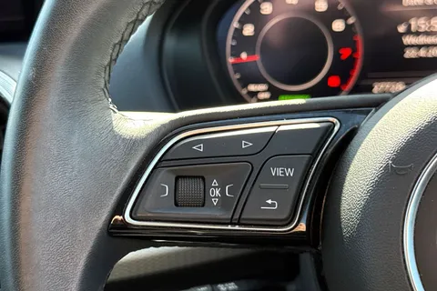 PX23OGO Audi Q2 35 TFSI Sport 5dr Thumbnail #44