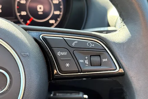 PX23OGO Audi Q2 35 TFSI Sport 5dr Thumbnail #45