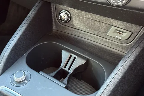 PX23OGO Audi Q2 35 TFSI Sport 5dr Thumbnail #56