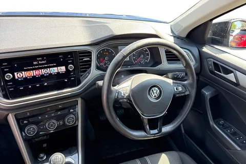 DA20CXF Volkswagen T-Roc 1.0 TSI SE 5dr Rear-view camera Thumbnail #19