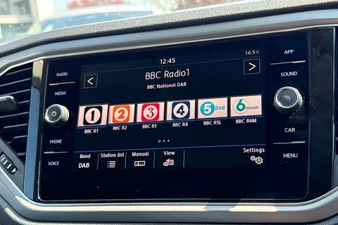 DA20CXF Volkswagen T-Roc 1.0 TSI SE 5dr Rear-view camera Thumbnail #28