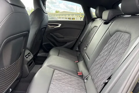  Audi A5 2.0 TDI Edition 1 Saloon S Tronic quattro Euro 6 (s/s) 5dr Thumbnail #19