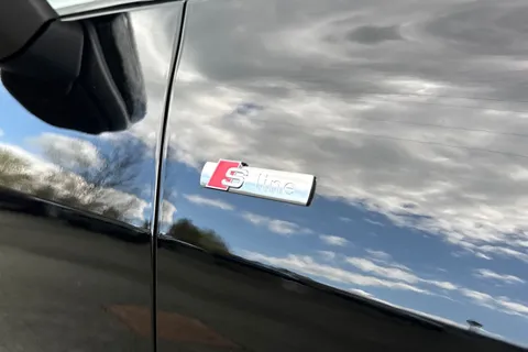  Audi A5 2.0 TDI Edition 1 Saloon S Tronic quattro Euro 6 (s/s) 5dr Thumbnail #29