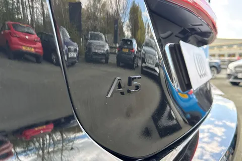  Audi A5 2.0 TDI Edition 1 Saloon S Tronic quattro Euro 6 (s/s) 5dr Thumbnail #33