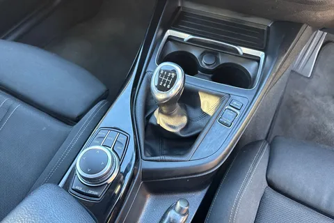 HG18EFW BMW 1 Series 1.5 118i Sport Euro 6 (s/s) 5dr Thumbnail #24