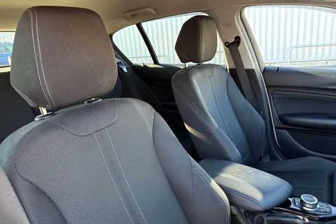 HG18EFW BMW 1 Series 1.5 118i Sport Euro 6 (s/s) 5dr Thumbnail #25