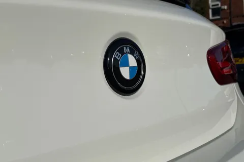 HG18EFW BMW 1 Series 1.5 118i Sport Euro 6 (s/s) 5dr Thumbnail #26