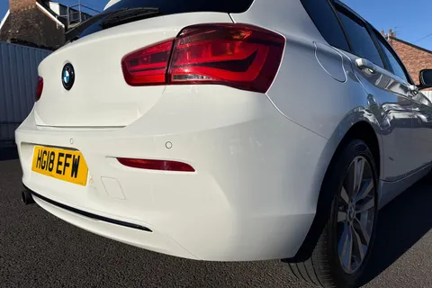 HG18EFW BMW 1 Series 1.5 118i Sport Euro 6 (s/s) 5dr Thumbnail #28