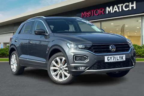 GY71LYK Volkswagen T-Roc 2.0 TSI SEL DSG 4Motion Euro 6 (s/s) 5dr Thumbnail #2