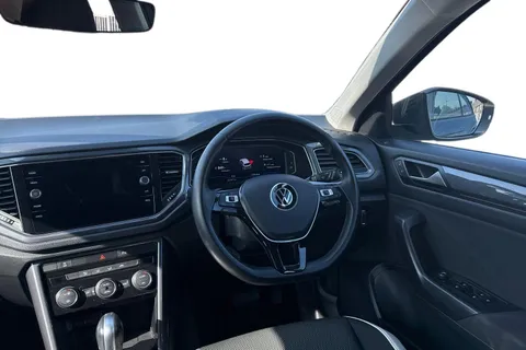 GY71LYK Volkswagen T-Roc 2.0 TSI SEL DSG 4Motion Euro 6 (s/s) 5dr Thumbnail #14