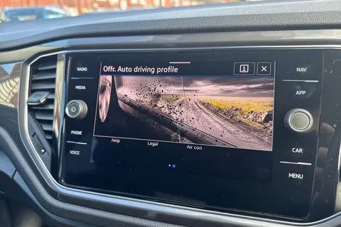 GY71LYK Volkswagen T-Roc 2.0 TSI SEL DSG 4Motion Euro 6 (s/s) 5dr Thumbnail #41