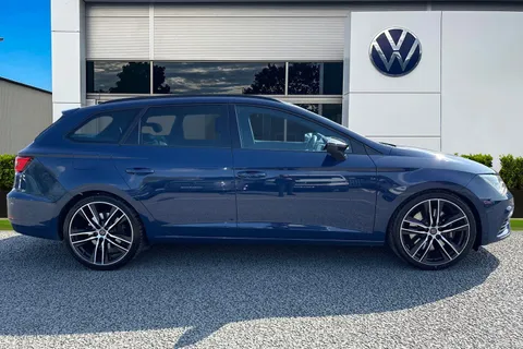 YS68HLD SEAT Leon 2.0 TSI Cupra 300 ST DSG 4Drive Euro 6 (s/s) 5dr Thumbnail #4