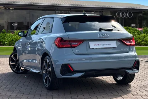 BG23ECX Audi A1 Black Edition 25 TFSI  95 PS 5-speed Thumbnail #3