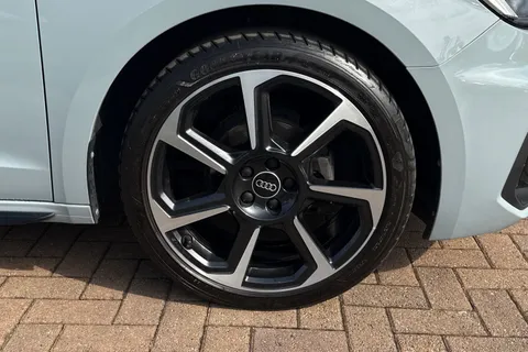 BG23ECX Audi A1 Black Edition 25 TFSI  95 PS 5-speed Thumbnail #12