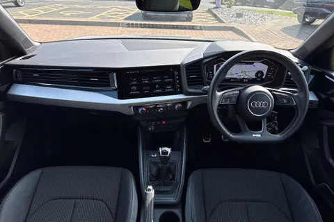 BG23ECX Audi A1 Black Edition 25 TFSI  95 PS 5-speed Thumbnail #26