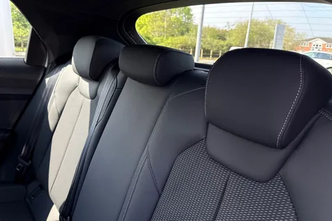 BG23ECX Audi A1 Black Edition 25 TFSI  95 PS 5-speed Thumbnail #38