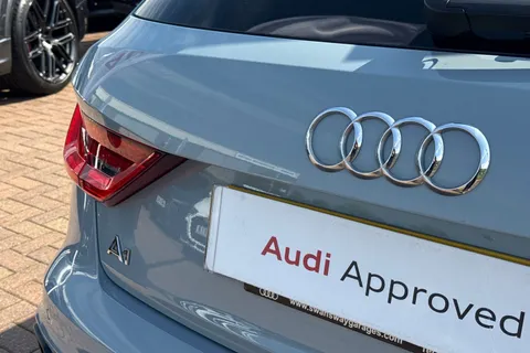 BG23ECX Audi A1 Black Edition 25 TFSI  95 PS 5-speed Thumbnail #39