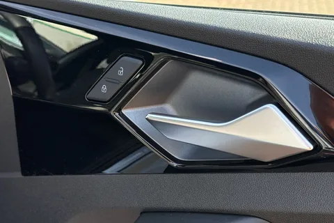 BG23ECX Audi A1 Black Edition 25 TFSI  95 PS 5-speed Thumbnail #43