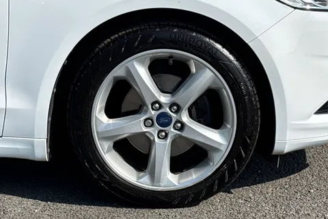 WD17NFR Ford Mondeo 1.5T EcoBoost Titanium Euro 6 (s/s) 5dr Thumbnail #11