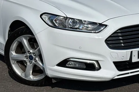 WD17NFR Ford Mondeo 1.5T EcoBoost Titanium Euro 6 (s/s) 5dr Thumbnail #26