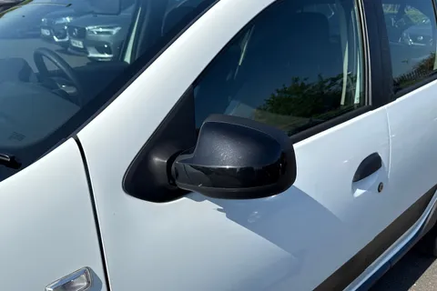 NU70AZL Dacia Sandero Stepway 0.9 TCe SE Twenty Euro 6 (s/s) 5dr Thumbnail #31