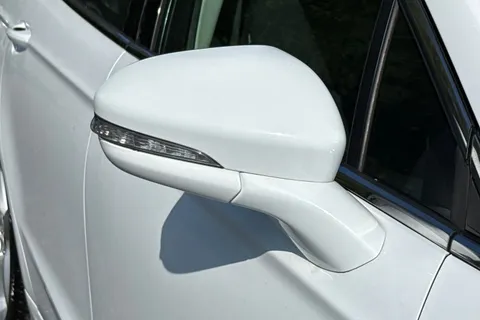 WD17NFR Ford Mondeo 1.5T EcoBoost Titanium Euro 6 (s/s) 5dr Thumbnail #30