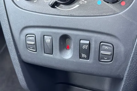 NU70AZL Dacia Sandero Stepway 0.9 TCe SE Twenty Euro 6 (s/s) 5dr Thumbnail #50