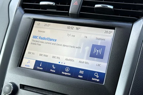 WD17NFR Ford Mondeo 1.5T EcoBoost Titanium Euro 6 (s/s) 5dr Thumbnail #49