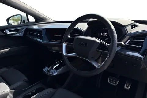 KN75WZH Audi Q4 e-tron Q4  S line 40 e-tron  150,00 kW Thumbnail #15