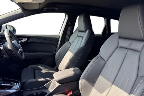 KN75WZH Audi Q4 e-tron Q4  S line 40 e-tron  150,00 kW Thumbnail #17