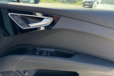 KN75WZH Audi Q4 e-tron Q4  S line 40 e-tron  150,00 kW Thumbnail #22