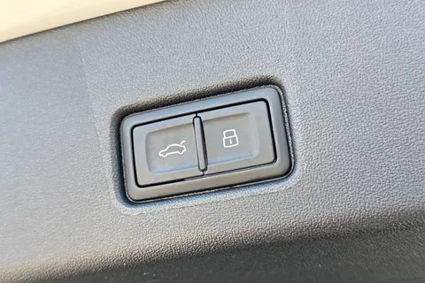 KN75WZH Audi Q4 e-tron Q4  S line 40 e-tron  150,00 kW Thumbnail #28