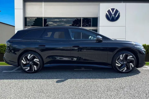  Volkswagen Id.7 GTX 86kWh Plus Tourer Auto 4Motion 5dr Thumbnail #4