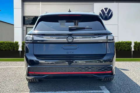  Volkswagen Id.7 GTX 86kWh Plus Tourer Auto 4Motion 5dr Thumbnail #5