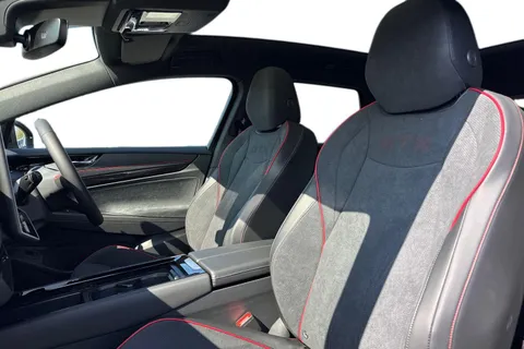  Volkswagen Id.7 GTX 86kWh Plus Tourer Auto 4Motion 5dr Thumbnail #16