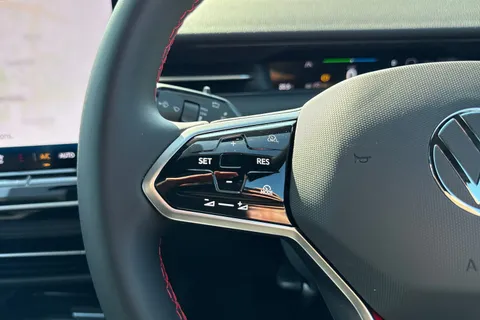  Volkswagen Id.7 GTX 86kWh Plus Tourer Auto 4Motion 5dr Thumbnail #48