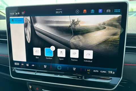  Volkswagen Id.7 GTX 86kWh Plus Tourer Auto 4Motion 5dr Thumbnail #55