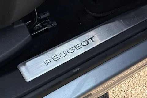 CY23BHW PEUGEOT 5008 1.5 BlueHDi GT EAT Euro 6 (s/s) 5dr Thumbnail #33