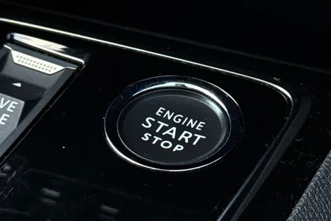 CY23BHW PEUGEOT 5008 1.5 BlueHDi GT EAT Euro 6 (s/s) 5dr Thumbnail #45