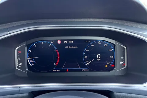 41 of 67 for Volkswagen T-Roc 1.0 TSI Style Euro 6 (s/s) 5dr