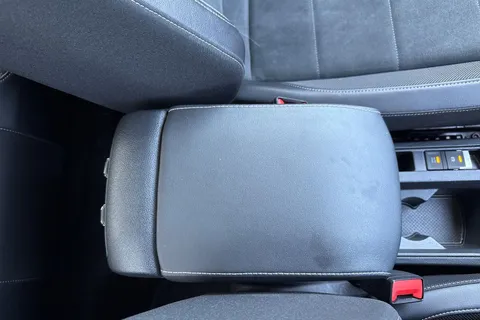 58 of 67 for Volkswagen T-Roc 1.0 TSI Style Euro 6 (s/s) 5dr