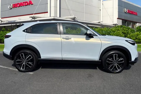 MD24BNK Honda HR-V 1.5 eHEV Elegance 5dr CVT Thumbnail #4