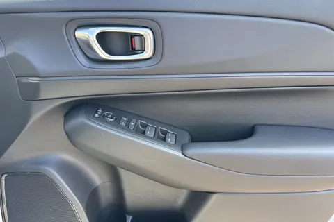 MD24BNK Honda HR-V 1.5 eHEV Elegance 5dr CVT Thumbnail #24