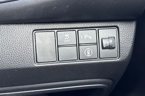 MD24BNK Honda HR-V 1.5 eHEV Elegance 5dr CVT Thumbnail #36