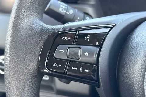MD24BNK Honda HR-V 1.5 eHEV Elegance 5dr CVT Thumbnail #38
