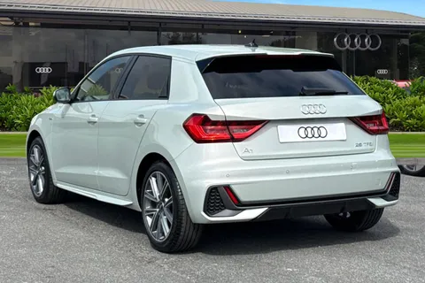  Audi A1 1.0 TFSI 25 S line Sportback Euro 6 (s/s) 5dr Thumbnail #3