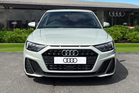  Audi A1 1.0 TFSI 25 S line Sportback Euro 6 (s/s) 5dr Thumbnail #6