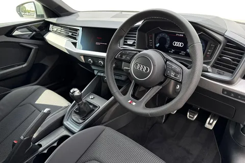  Audi A1 1.0 TFSI 25 S line Sportback Euro 6 (s/s) 5dr Thumbnail #14