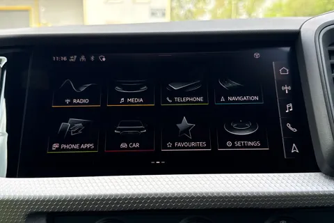  Audi A1 1.0 TFSI 25 S line Sportback Euro 6 (s/s) 5dr Thumbnail #17