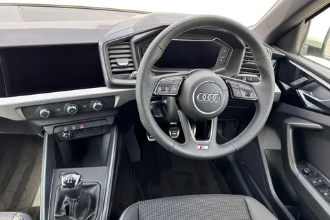  Audi A1 1.0 TFSI 25 S line Sportback Euro 6 (s/s) 5dr Thumbnail #18